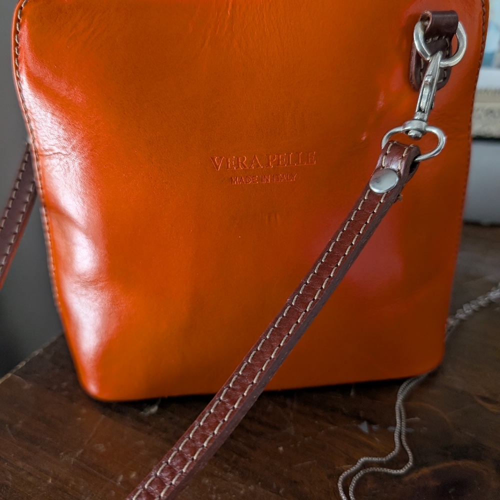 Vera Pelle Orange Crossbody Bag - Picture 2 of 15